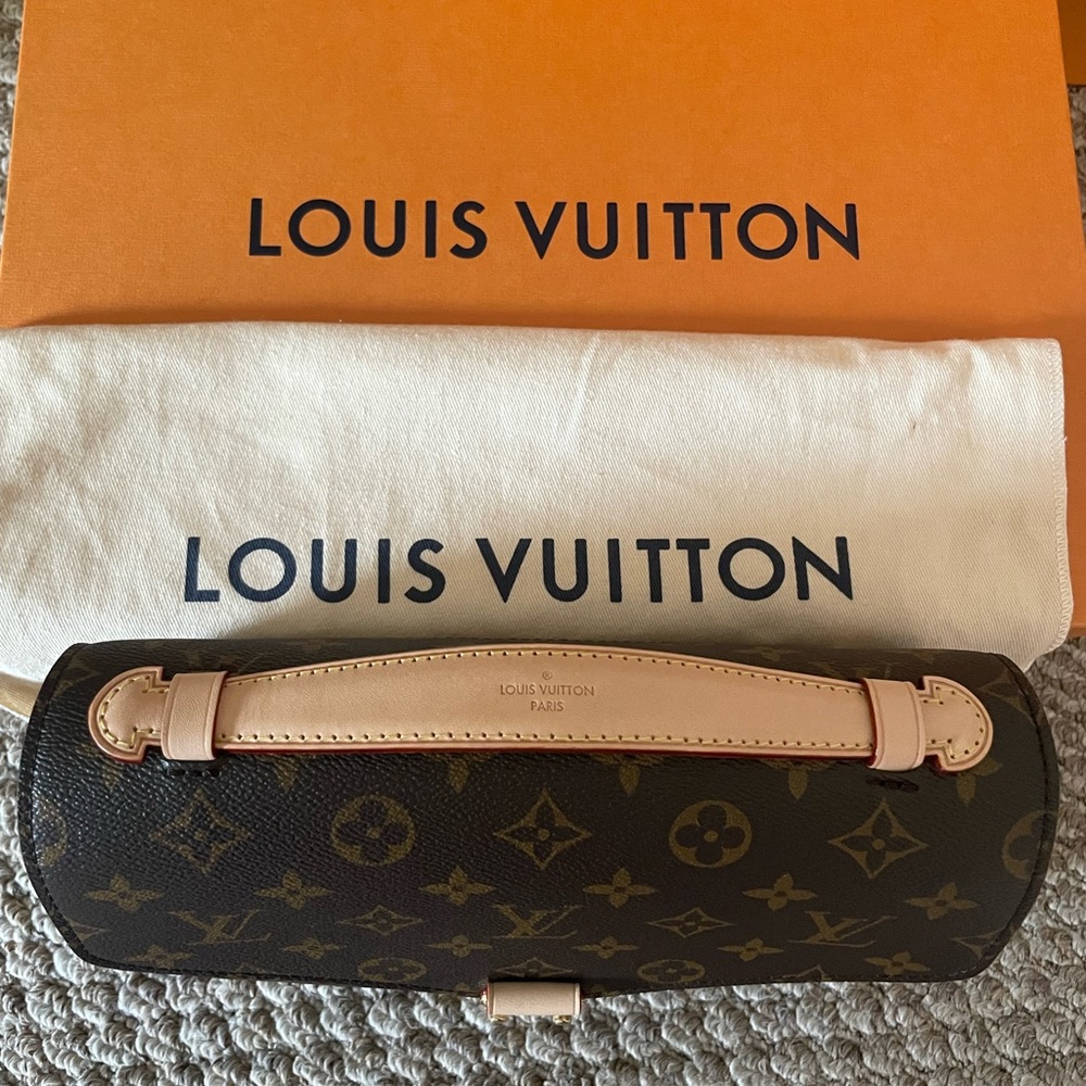 New Authentic Louis Vuitton Pochette Métis Bag. - Picture 2 of 13